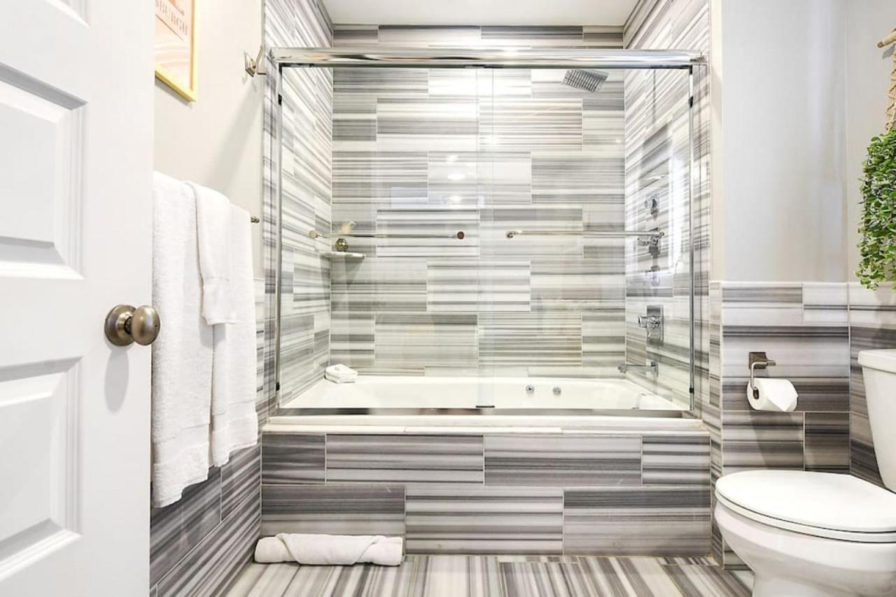 Hostwise Stays - The Washington At Chatham - Free Parking, Private Gym, More! Pittsburgh Bagian luar foto