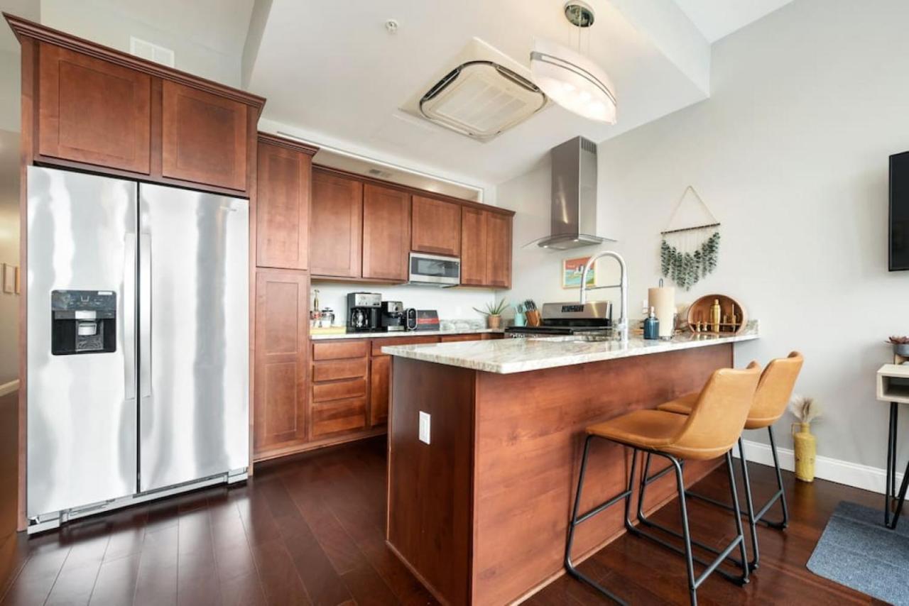 Hostwise Stays - The Washington At Chatham - Free Parking, Private Gym, More! Pittsburgh Bagian luar foto
